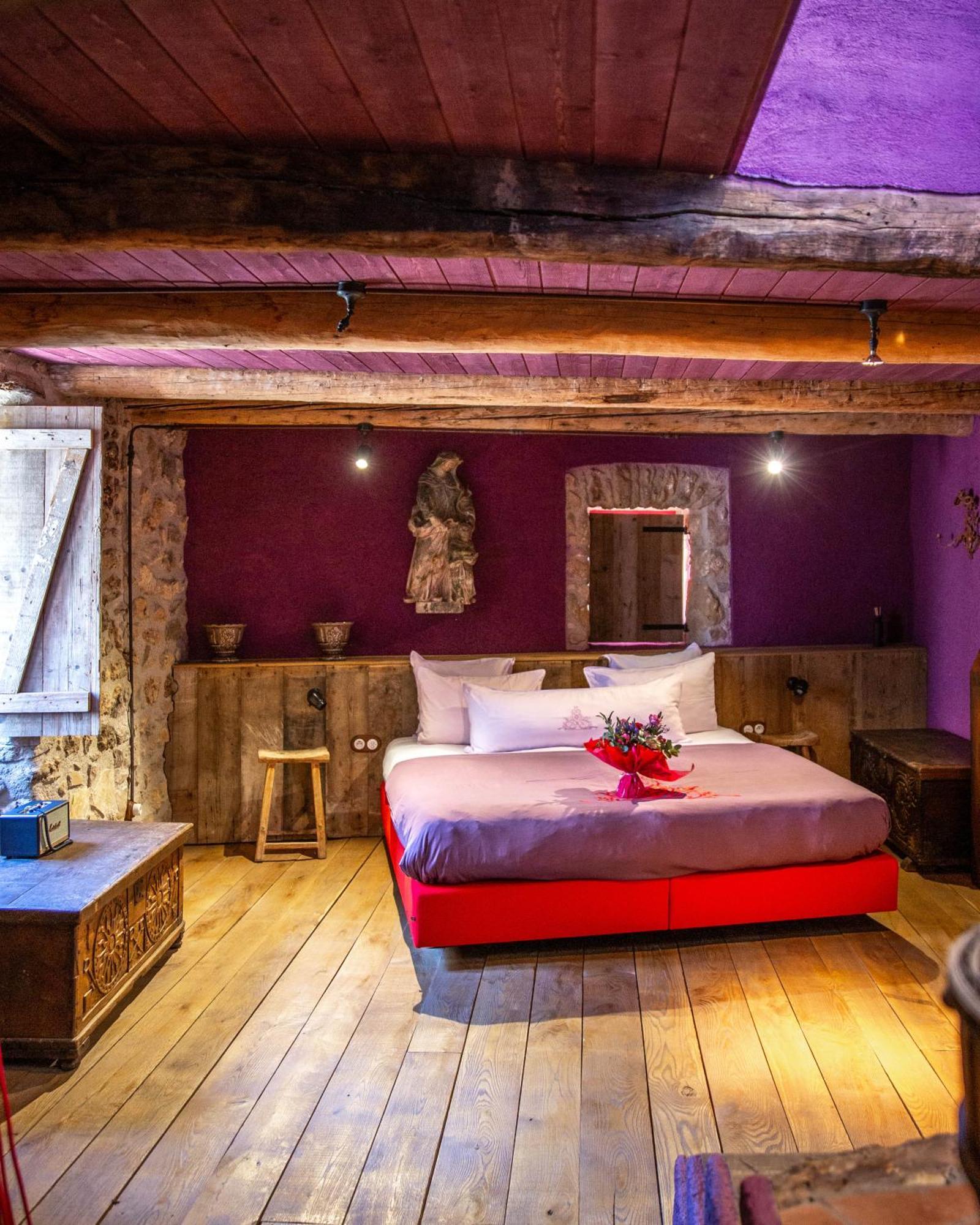 Village Castigno - Wine Hotel & Resort Assignan Kültér fotó