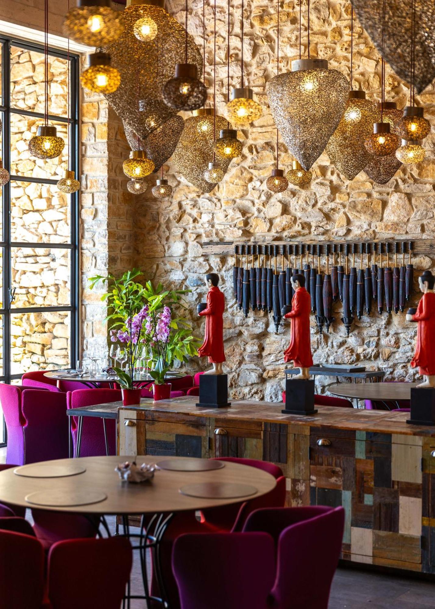 Village Castigno - Wine Hotel & Resort Assignan Kültér fotó